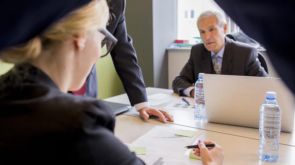 legal activities business in the UAE